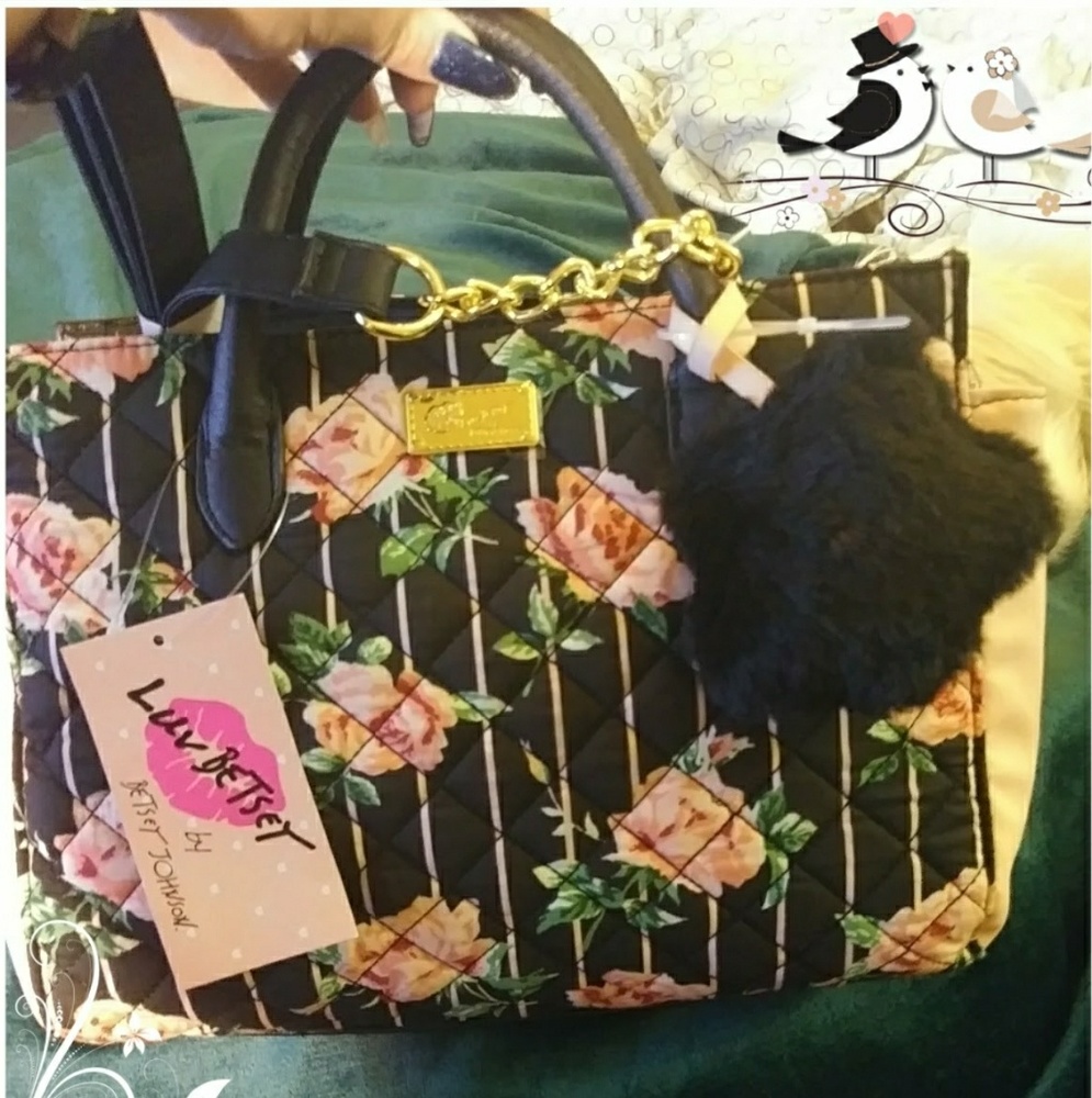 (SOLD)NWT Luv Betsey Johnson with added shoulder